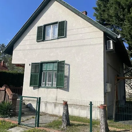 Дом отдыха Macko Nyaralo Балатонфеньвеш